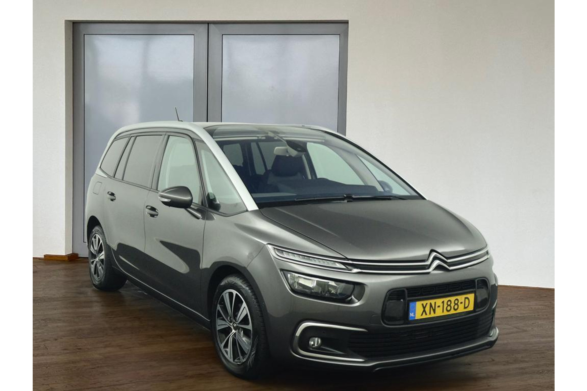 Citroën Grand C4 Picasso 1.2 PureTech Business*NAVI*CAMERA*CRUISE*7P*